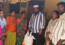 నిత్యవసర సరుకులు పంపిణీ|