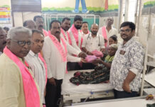ఆసిఫాబాద్ ఆసుపత్రిలో ఘనంగా కేటీఆర్ జన్మదిన వేడుకలు|