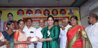 ప్రభుత్వ విద్యార్థులకు డా. గొట్టిపాటి లక్ష్మీ ప్రోత్సాహం|