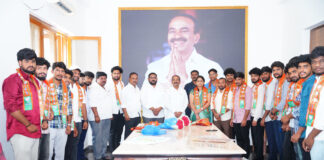 ఈటల సమక్షంలో బీజేపీలో చేరికలు.|