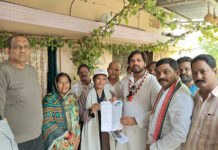 ఓటు హక్కు పరిరక్షణకు క్షేత్రస్థాయిలో ఎంపీ గడ్డం వంశీకృష్ణ తాండూర్లో స్వయంగా SIR ఫారమ్ నింపిన ఎంపీ|