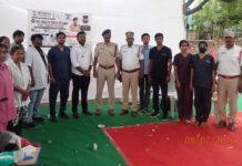 పోలీసులకు ఆరోగ్య పరీక్షలు.|
