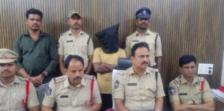 ఎదురింటి వాచ్మనే దొంగ..!|