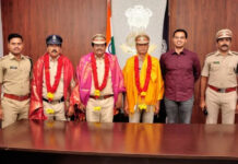 మదనపల్లి: రిటైర్డ్ పోలీసు అధికారులకు ఎస్పీ ఘన వీడ్కోలు.|