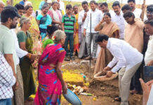 మహాత్మా గాంధీ జాతీయ గ్రామీణ ఉపాధి హామీ పథకం (MGNREGA) స్థానంలో కేంద్ర ప్రభుత్వం VB-G RAMG (వికసిత్ భారత్ – గ్యారెంటీ ఫర్ రోజ్గార్ అండ్ ఆజీవికా మిషన్ – గ్రామీణ్) పథకాన్ని ప్రవేశపెట్టింది