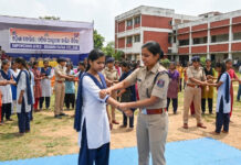 Odisha Women Police Train Girls Self-Defense|