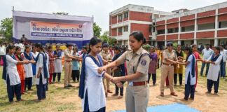 Odisha Women Police Train Girls Self-Defense|