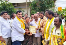 రెండేళ్ల కూటమి పాలన: మదనపల్లెలో ఎమ్మెల్యే ఇంటింటి ప్రచారం|