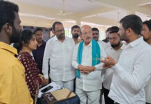 నిర్మల్లో ఎస్ఐఆర్ ప్రక్రియపై సమీక్ష: ఓటర్ల నమోదుపై నేతల దిశానిర్దేశం|