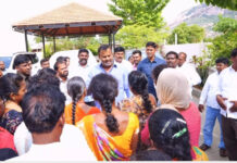 Annamayya: చిన్నమండెం మండలం బోరెడ్డిగారిపల్లెలో మంత్రి మండిపల్లి రాంప్రసాద్ రెడ్డి ప్రజా దర్బార్ నిర్వహించారు.|