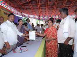 9 మందికి సీఎం రిలీఫ్ ఫండ్ ఆర్థిక సాయం అందించిన లక్ష్మీ|