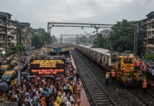Mumbai Rail Chaos: Harbor Line Hit by Wire Snapping|