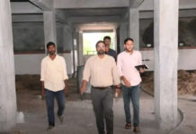 అభివృద్ధి పనులు త్వరగా పూర్తీ చేయాలి: మంచిర్యాల కలెక్టర్
