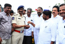 మల్కాజిగిరి కమిషనరేట్కు అంబులెన్స్ అందజేత.|