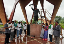 అర్హులందరికీ ఓటు హక్కే లక్ష్యం: డీసీసీ ఆత్రం సుగుణక్క|