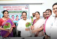 కలెక్టర్, ఎమ్మెల్యేలతో ప్రభుత్వ ఆసుపత్రి సేవలపై ఆదిలాబాద్ ఎంపీ సమీక్ష