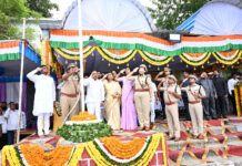 త్యాగాల ఫలితమే స్వాతంత్య్రం.. బండ ప్రకాష్ కీలక వ్యాఖ్యలు |