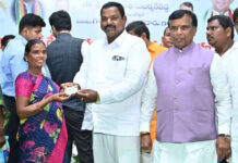 ఆగస్టు 15న డిజిటల్ రేషన్ కార్డుల పంపిణీ.. ఎమ్మెల్యేల పాల్గొనడం