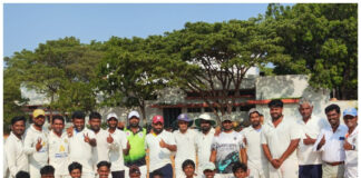 కదిరిలో క్రికెట్ సమరం. మైదానంలో పరుగుల వరద