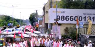 కాంగ్రెస్ హామీలు కొండంత.. అమలు గోరంత.|