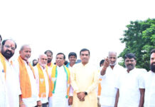 ఇందిరా పార్క్లో బీజేపీ మహాధర్నాలో జ్యోతి మురళీకృష్ణ