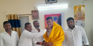 రాజాపేట ఎస్ ఐ తక్యుద్దీన్ గారికి గణాంగ సన్మానం |