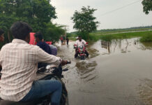 కంచల రాళ్లవాగు ఉధృతి