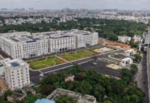 టిమ్స్ ఆసుపత్రిలో చోరీ కలకలం.|