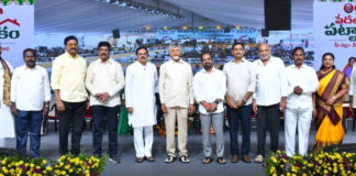 విజయవాడలో ఇళ్ల పట్టాల పంపిణీ కార్యక్రమంలో పాల్గొన్న ఎమ్మెల్యే శ్రీ శ్రీరాం రాజగోపాల్ (తాతయ్య) గారు