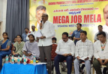 యువతకు స్థానికంగానే ఉద్యోగ అవకాశాలు కల్పించడమే కూటమి ప్రభుత్వ ధ్యేయం: ప్రభుత్వ విప్, విశాఖ పశ్చిమ ఎమ్మెల్యే పి.జి.వి.ఆర్. నాయుడు (గణబాబు)