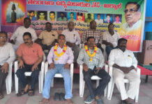 హామీలు అమలు చేయాలి.. దీక్షలు ఆగాలి.|
