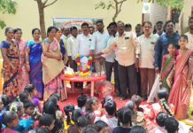 ఉపాధ్యాయులు విద్యార్థులకు పునాది లాంటి వాళ్లు