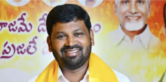 Madanapalle: మదనపల్లె మున్సిపల్ చైర్మన్ అభ్యర్థిగా రాష్ట్ర తెలుగు యువత అధ్యక్షుడు శ్రీరామ్ చినబాబును టీడీపీ అధిష్టానం ప్రకటించింది. పార్టీ శ్రేణుల్లో ఉత్సాహం.