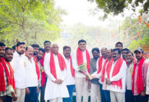 దుర్గామాతను దర్శించుకుని ప్రత్యేక పూజలు నిర్వహించిన మాజీ ఎమ్మెల్యే నడిపెల్లి దివాకర్ రావు