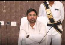 ఆసక్తిగల RTI కార్యకర్తలు దరఖాస్తు చేసుకోండి: కలెక్టర్