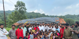 గూగుల్ మ్యాప్ లో కూడా లేని కొమ్మర్ల గ్రామం ఆదుకున్న రత్నంపేట జనసేన