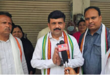Madanapalle: అన్నమయ్య జిల్లా మదనపల్లె మున్సిపల్ చైర్మన్ అభ్యర్థిగా కాంగ్రెస్ సీనియర్ నాయకుడు డాక్టర్ అప్సర్ షరీఫ్ నామినేషన్ దాఖలు చేశారు.
