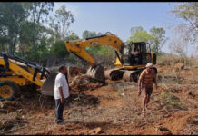 Madanapalle: మదనపల్లె జహా కాలనీ సమీపంలో రెండు ఎకరాల విస్తీర్ణంలో టీడీపీ పార్లమెంట్ పార్టీ కార్యాలయ నిర్మాణానికి స్థలం చదును పనులు వేగంగా జరుగుతున్నాయి.