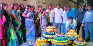 మోతుగూడ గ్రామంలో ఘనంగా సద్దుల బతుకమ్మ సంబరాలు