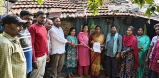 కాంగ్రెస్ పార్టీతోనే అభివృద్ధి సాధ్యం ఆసిఫాబాద్ మున్సిపాలిటీ 11వ వార్డు కౌన్సిలర్ రాపర్తి కార్తీక్