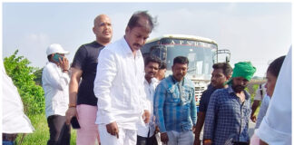 కంటైనర్ లారీ ఢీకొని ఆటో డ్రైవర్ మృతి