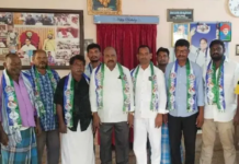 వైసీపీలో చేరిన 10 కుటుంబాలు