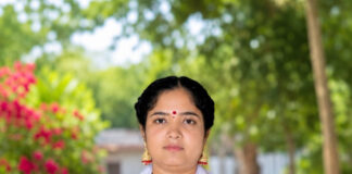 చింతూరు మండలంలో స్థానిక సంస్థల ఎన్నికలలో కూటమి నుంచి బీ ఫారం అందుకున్న జడ్పీటీసీ అభ్యర్థి.