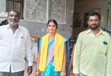దేవినూతల ఎంపీటీసీ అభ్యర్థిగా మల్లవరపు పద్మ నామినేషన్ దాఖలు