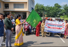 కుమురం భీం ఆసిఫాబాద్ల్ జిల్లా కలెక్టరేట్ టు ప్రభుత్వ ఆసుపత్రి. HIV, ఎయిడ్స్, అవగాహన బైక్ ర్యాలీని ప్రారంభించిన కలెక్టర్ కె హరిత ఐఏఎస్