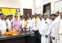 వజ్రపుకొత్తూరు మండలం పెద్దబడం నుంచి టీడీపీలోకి భారీ చేరికలు