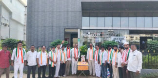 విజయంతి థియేటర్ వద్ద ఘనంగా గాంధీ జయంతి వేడుకలు