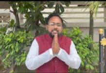కెప్టెన్ స్మిత్ మచ్చర్ దైవ సాహసాలకు అభినందనలు. పోతల ప్రసాద నాయుడు