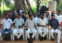 రాజన్న సిరిసిల్ల జిల్లా మున్సిపల్ కార్మికులకు దసరా, బతుకమ్మ కానుకలు అందించాలి: రాపల్లి శ్రీధర్ డిమాండ్* *కార్మికుల వేతనాలు నిలిపివేయడం శోచనీయం:
