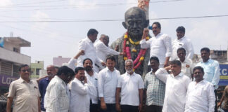 అహింసా మార్గం ప్రపంచానికి ఆదర్శం: మాజీ ఎమ్మెల్యే జగన్ మోహన్ రావు